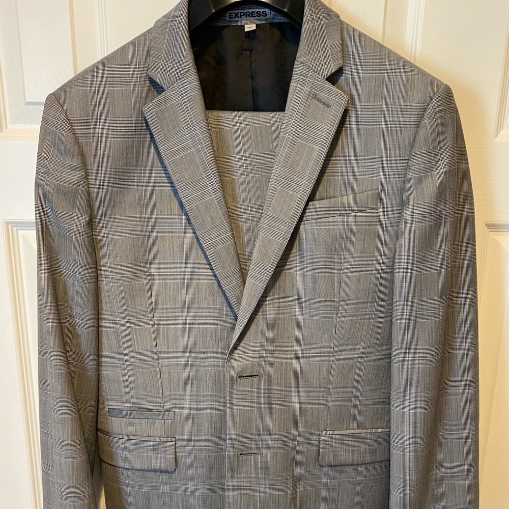 Gray plaid 2 piece men’s suit express brand